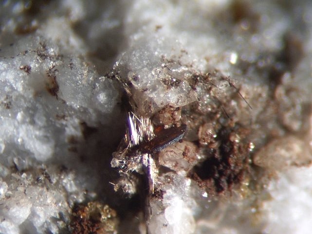 BROCKITE et RUTILE ISOLA 2000.