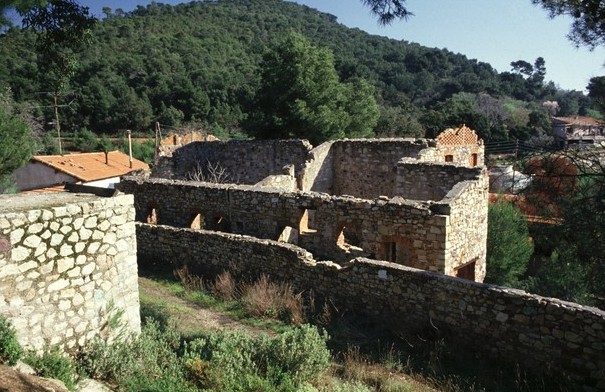 RUINE DE L'USINE.